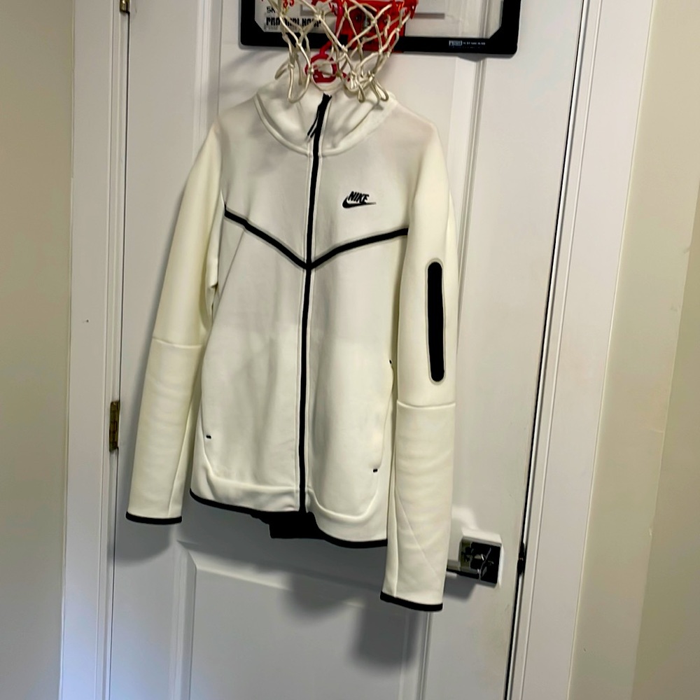 Nike Tech Fleece Jackets